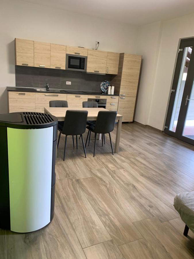 Caroline Home Anzano Del Parco Экстерьер фото