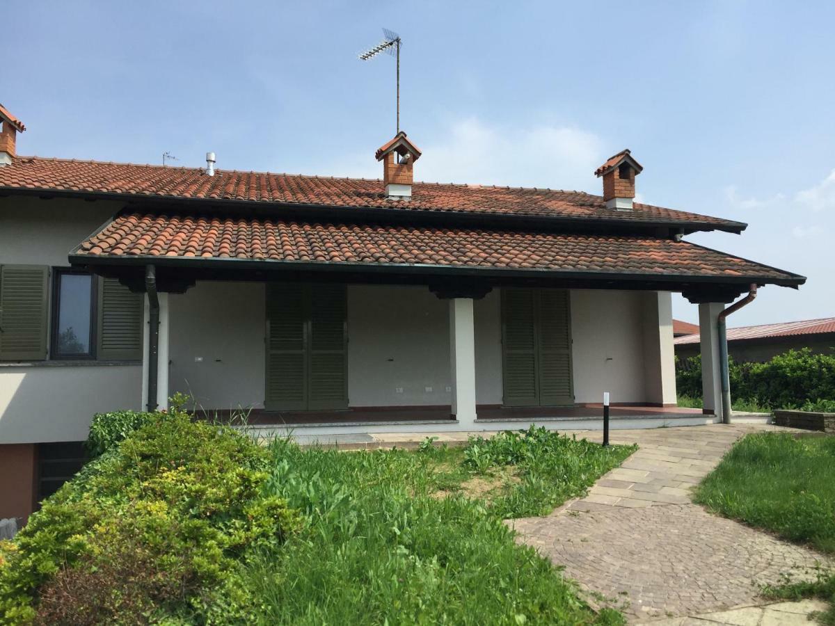 Caroline Home Anzano Del Parco Экстерьер фото